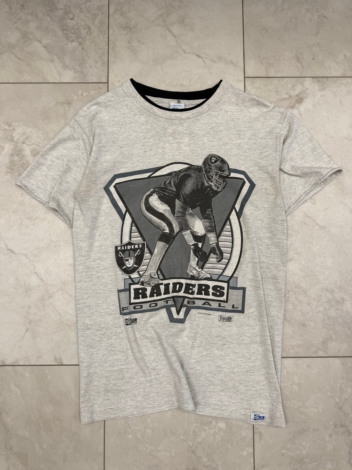 (M) 1991 Raiders Football Salem Graphic Tee