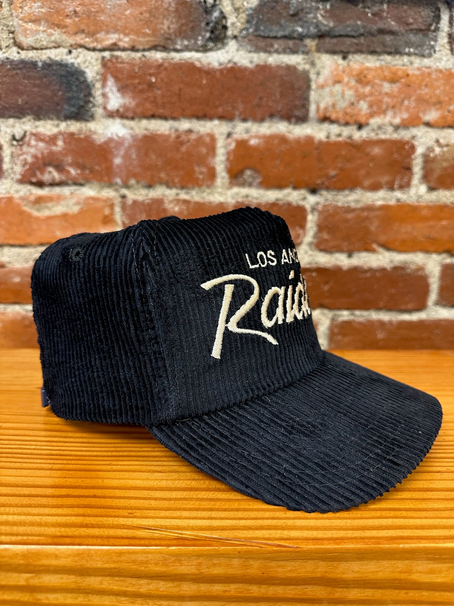 Vintage Los Angeles Raiders Single Line Script Corduroy Hat