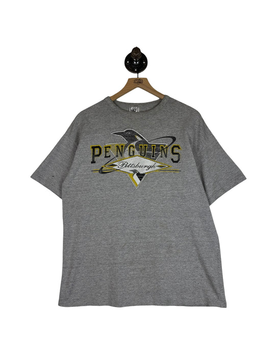 (L) Vintage Penguins Graphic Tee