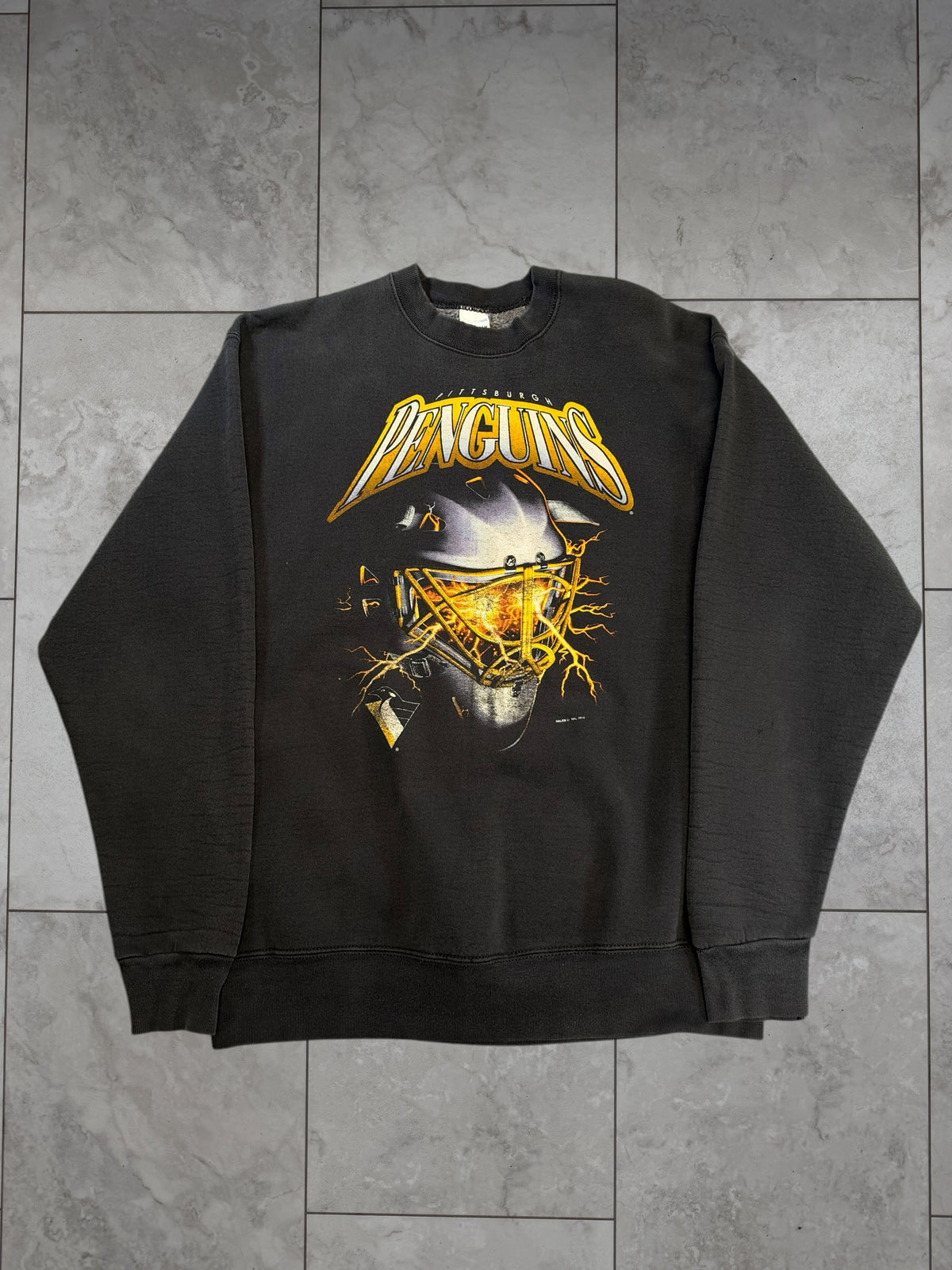 (XL) 1994 Penguins Lightning Helmet Salem Crewneck