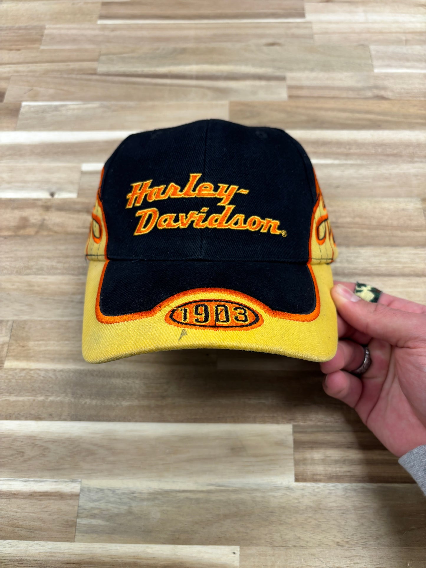 Vintage Harley Davidson Strap-back  Hat