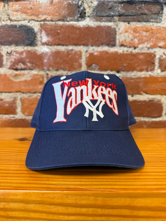 Vintage New York Yankees Fitted 7 & 1/8 Hat