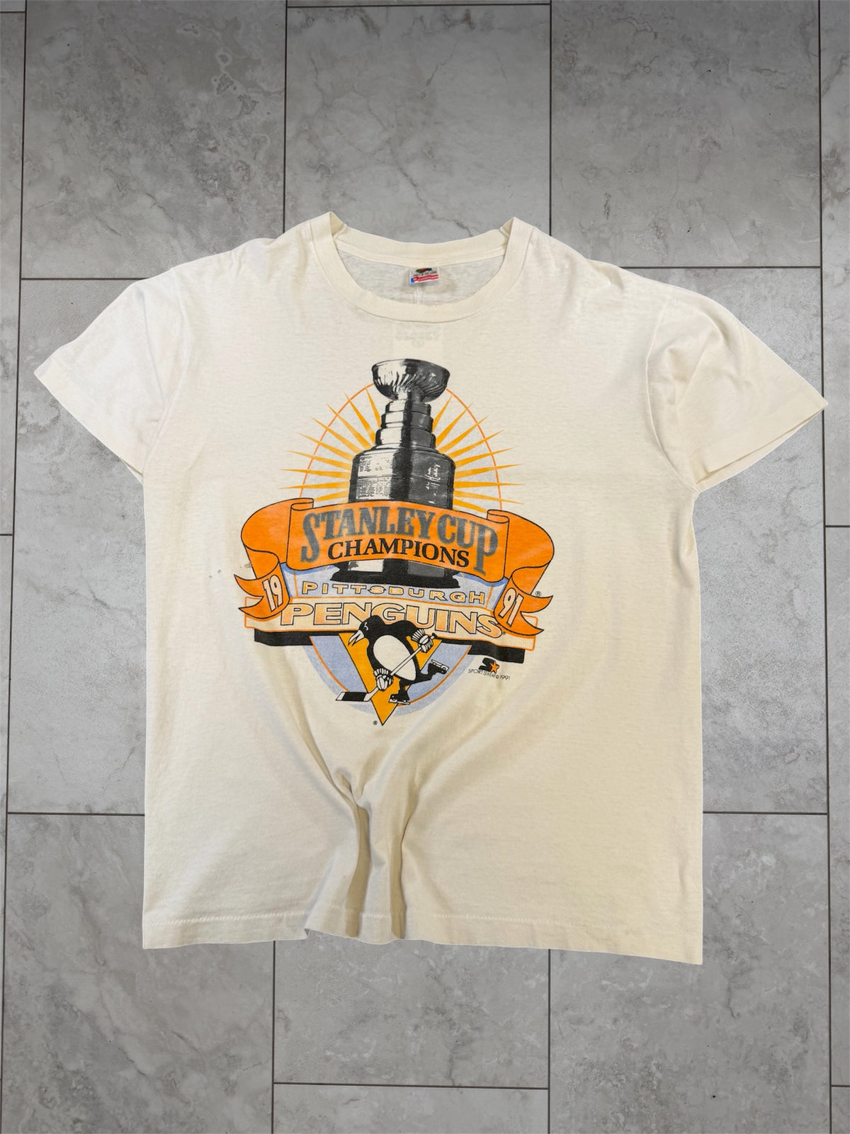 (L) 1991 Penguins Stanley Cup Champions FOTL Graphic Tee