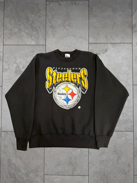 (L) 1997 Steelers Arch Text + Logo Graphic Crewneck
