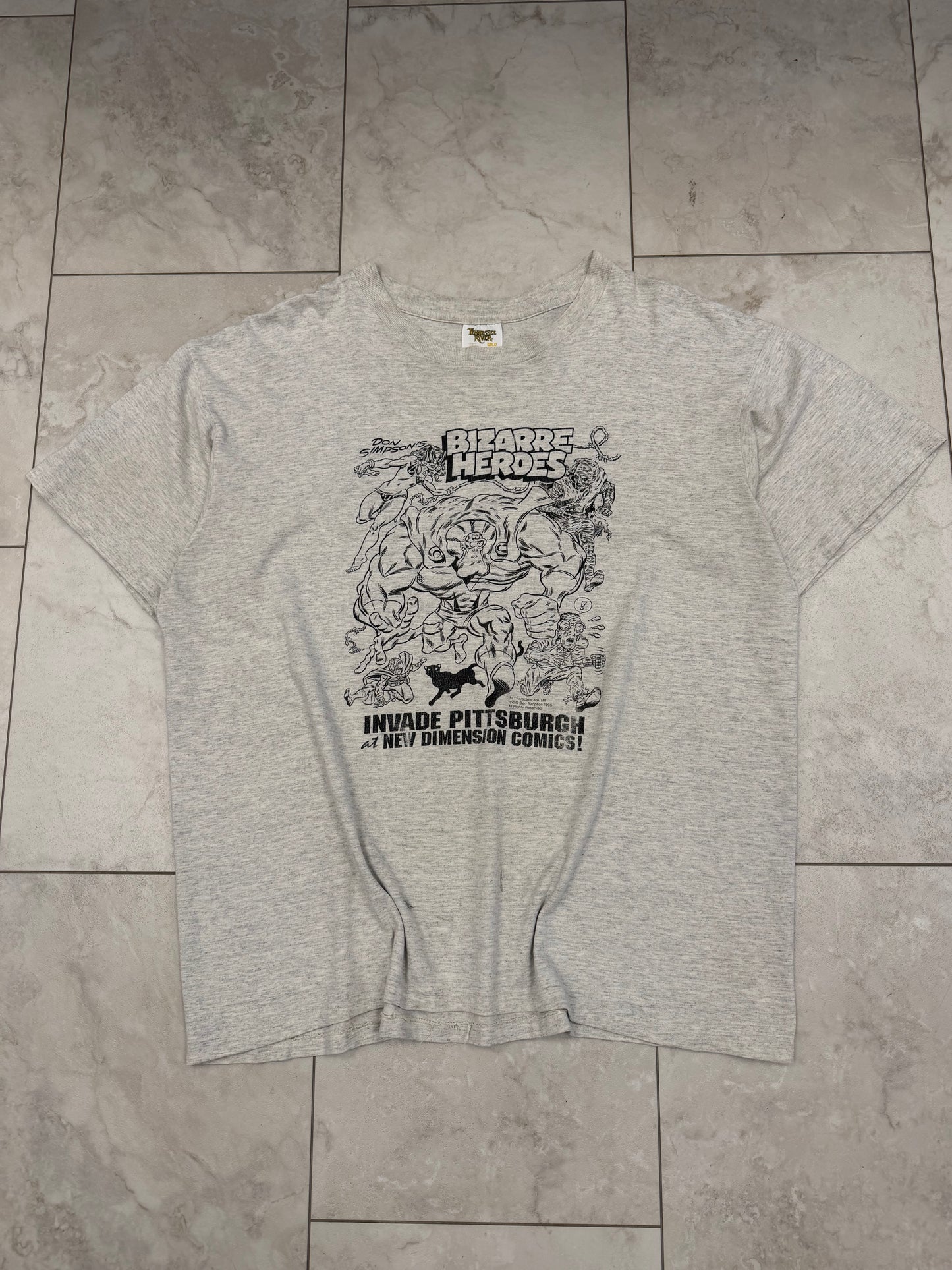 (XL) 1995 Don Simpson’s Bizarre Heroes Invade Pittsburgh Graphic Tee