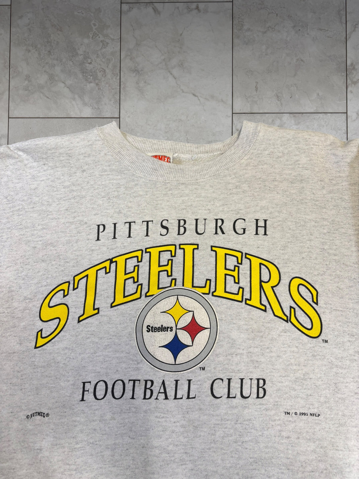 (XL) 1995 Steelers Football Club Nutmeg Graphic Crewneck