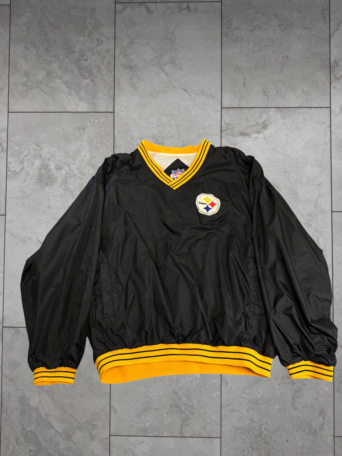 (L) Vintage 90s Steelers Pullover Jacket
