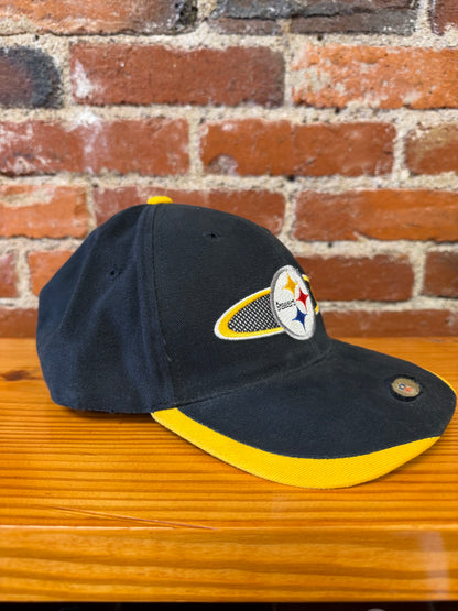 Vintage 90’s Steelers Pro Line Strap-back Hat