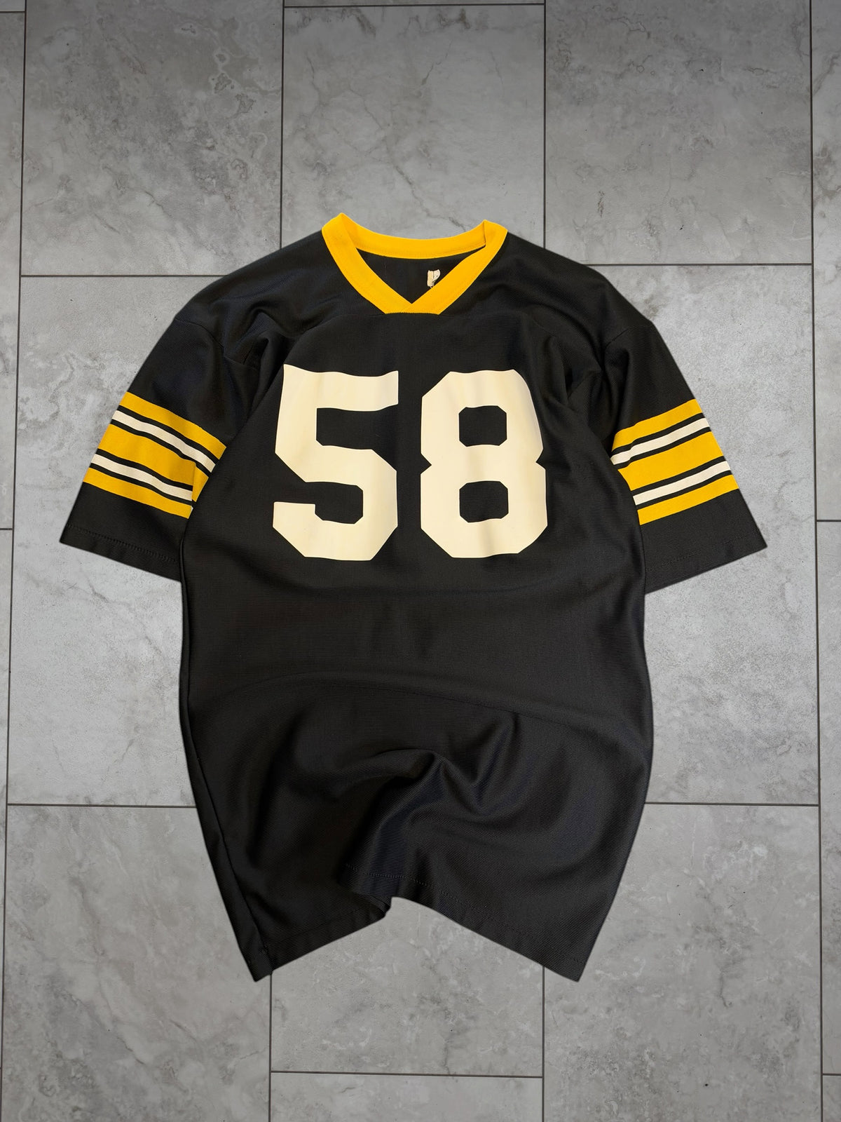 (S/M) Vintage 90's Steelers #58 Jersey