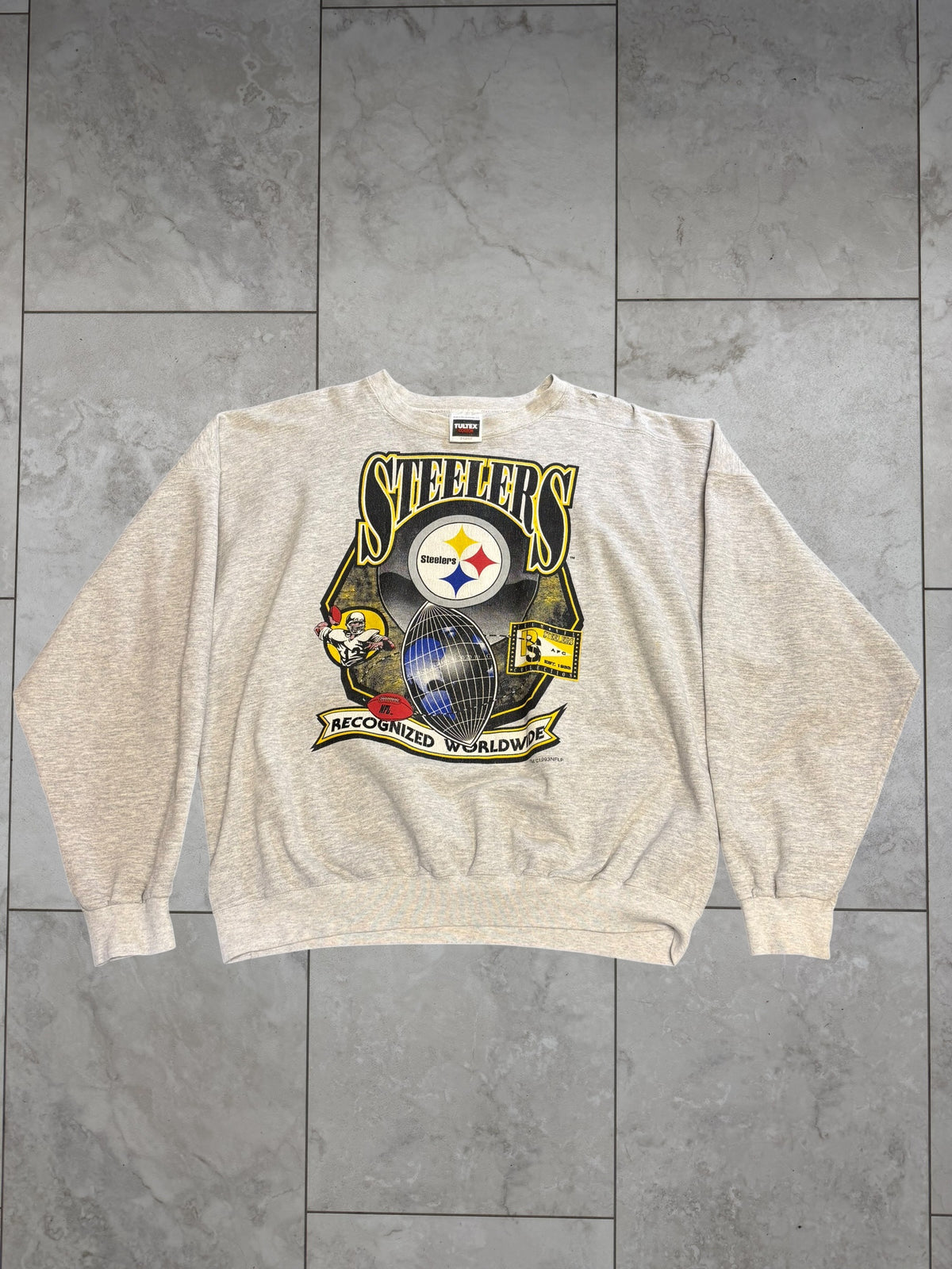 (XL) 1993 Steelers Recognized Worldwide Crewneck