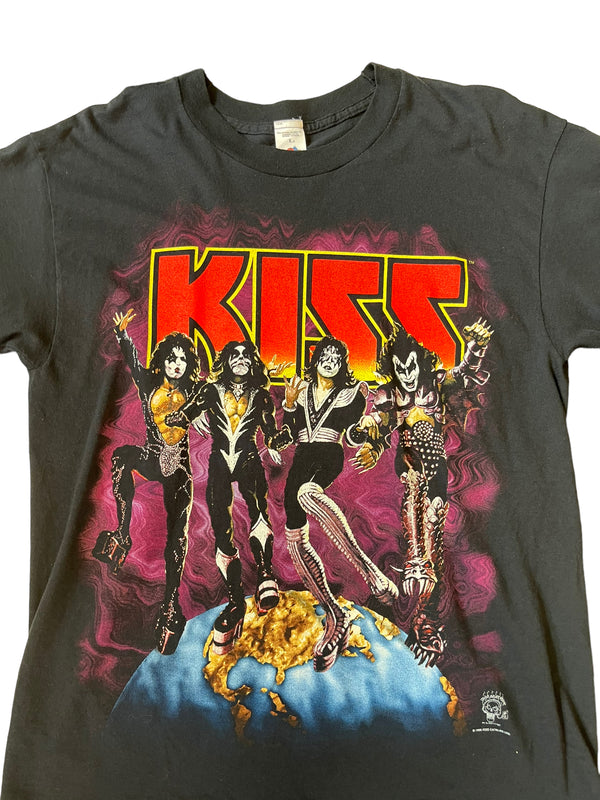 (L) 1996 Kiss “KIZZ” World Tour Double Sided Tee