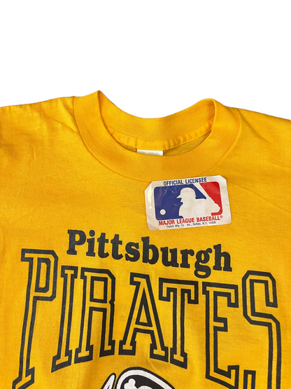 (S) 1980s Brand New Pirates Tee