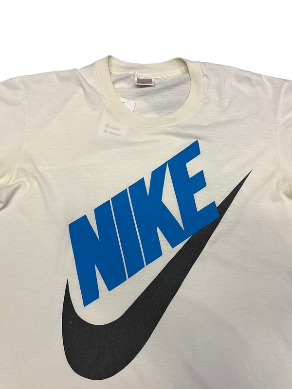 (XL) Vintage Nike Big Logo Tee