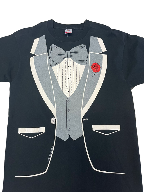(L) 1980 Suit Style Tee