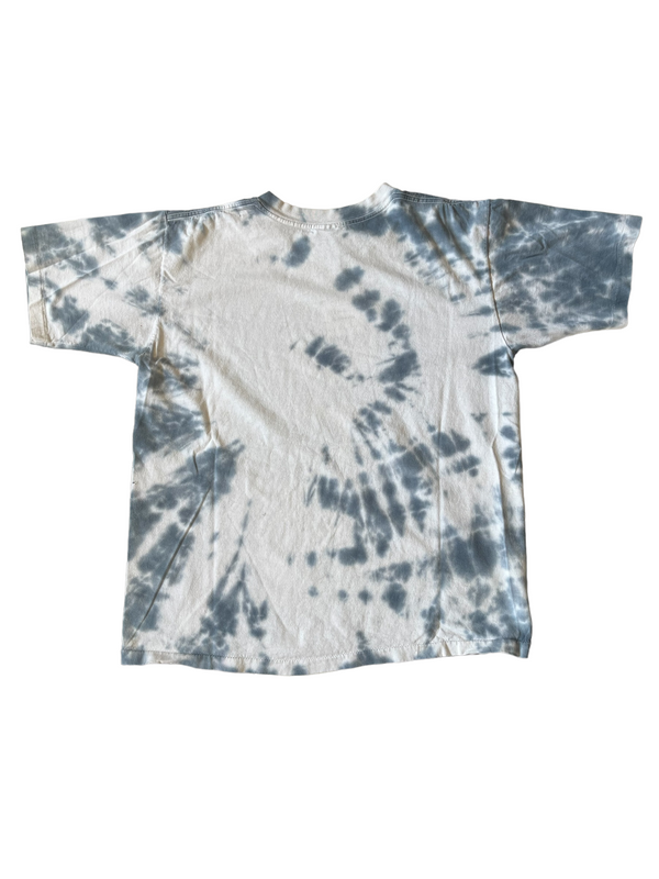 (M) Vintage New York • a cow • a moon • a big city  tee
